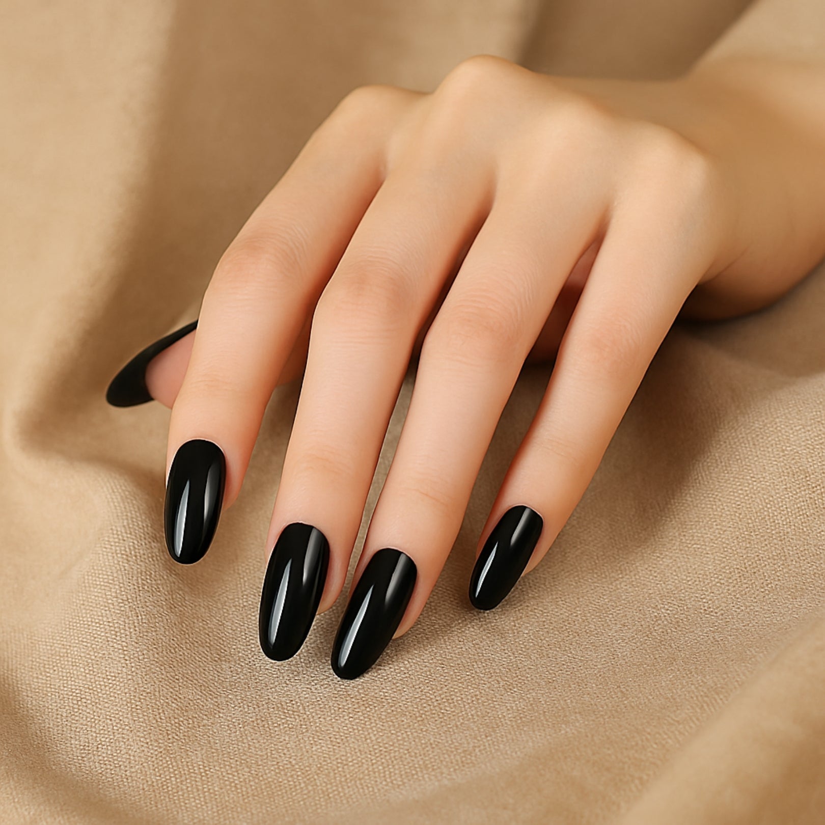 Gel Nails Jet Noir